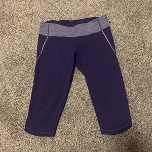 Lululemon excel crops Concord grape 8 running